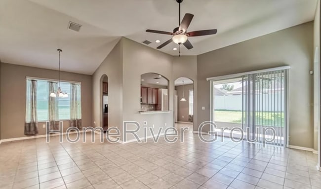 Building Photo - 12728 Avelar Creek Dr