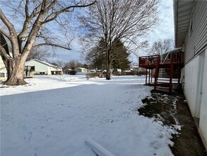 Building Photo - 28 Willow Dr