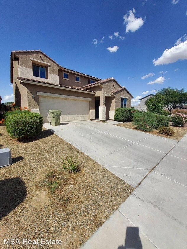 5 br, 3 bath House 8516 N 61st Dr House Rental in Glendale, AZ