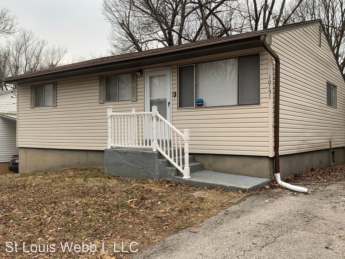 3 br, 1.5 bath House 10151 Cloverdale Dr House Rental in St. Louis