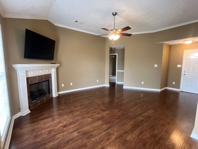 Building Photo - 612 Gettysburg Dr