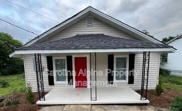 Building Photo - 505 Martin St