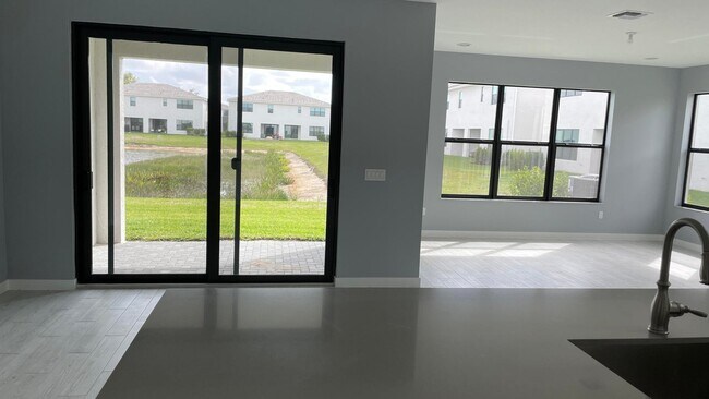 Building Photo - 8798 Antarus Dr