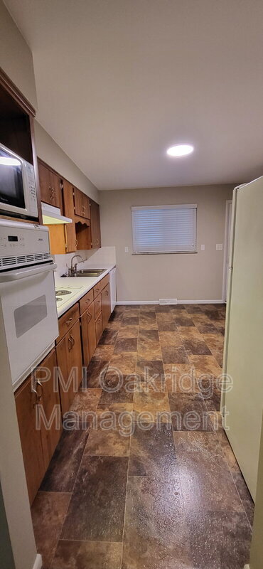 Foto del edificio - 205 Scott Ave