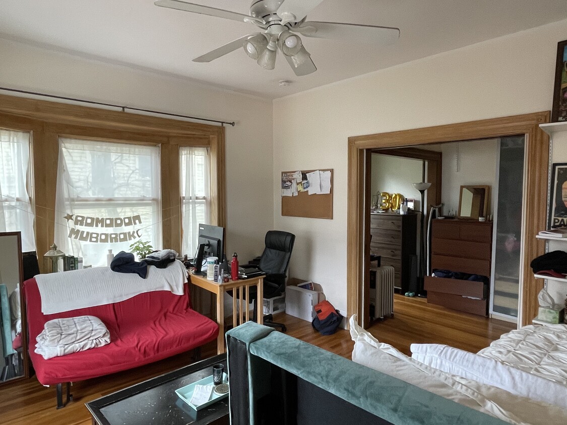 Primary Photo - 12 Whittier St