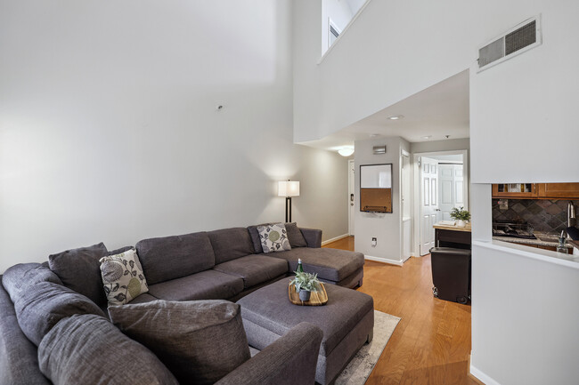 Foto del edificio - 1050 Piedmont Ave NE