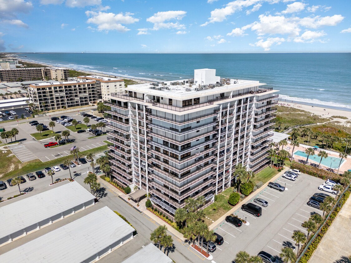Primary Photo - 2100 N Atlantic Ave