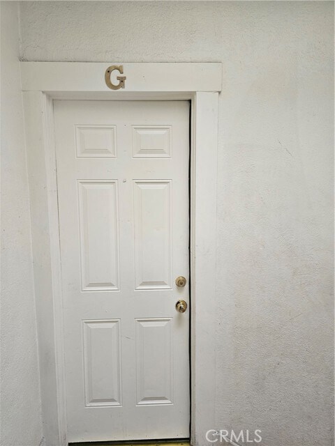 Foto del edificio - 166 E 36th Pl