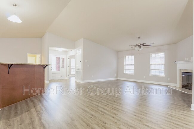 Building Photo - 312 Stoney Trail