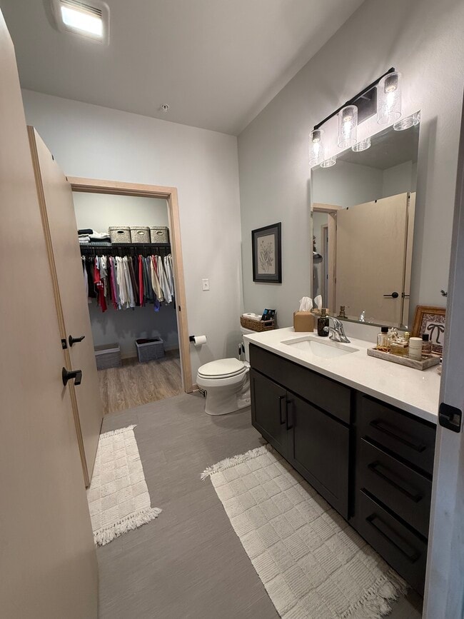 Building Photo - 6408 Bridge Rd