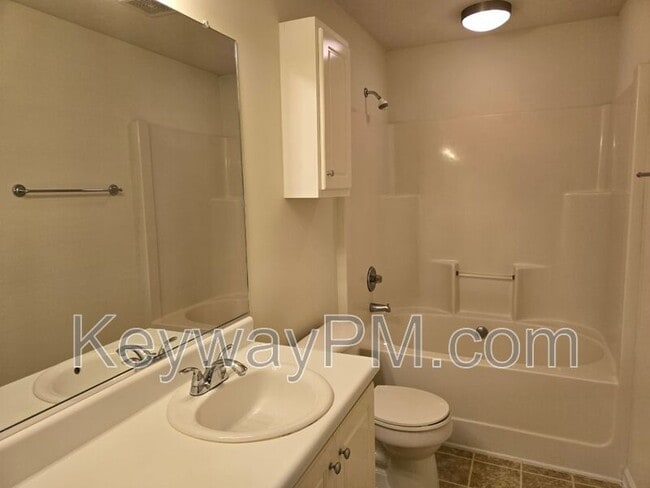 Foto del edificio - 2218 Bridgeton Rd