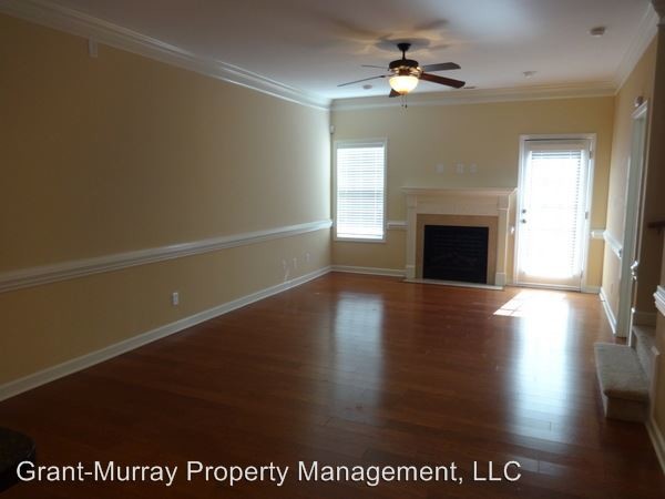 Foto del edificio - 3 br, 3 bath House - 5003 Spellow Lane
