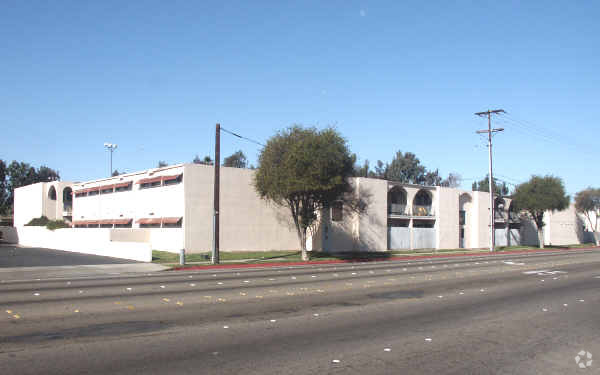 Building Photo - Hermosa Vista Apartments