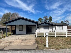 Building Photo - 8321 Homewood Ln