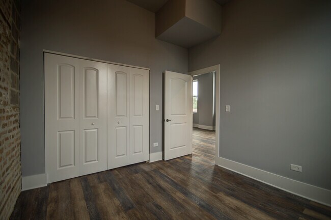 Foto del edificio - 2115 S Wood St