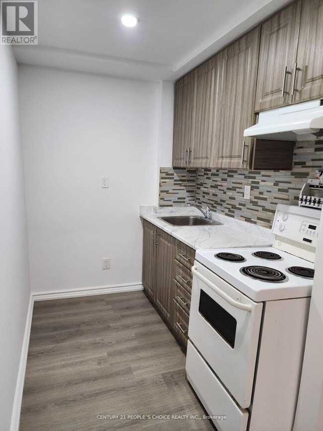 Building Photo - 4842 Rosebush Rd