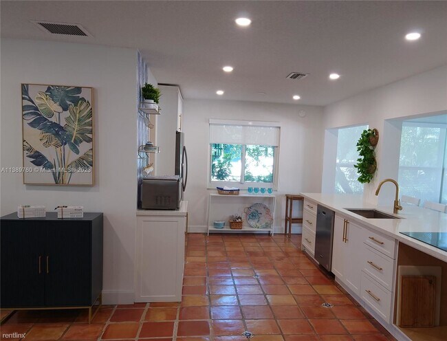 Building Photo - 3 br, 2 bath House - 1428 Nautilus Isle # ...