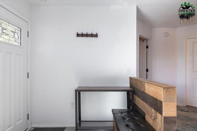 Foto del edificio - Charming Two-Bedroom Home for Rent in Fair...