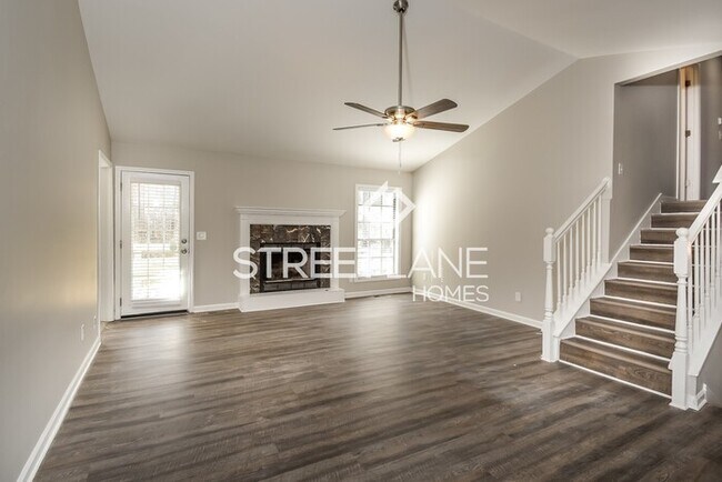 Building Photo - REDUCED-Now offering first full month FREE!