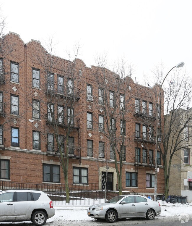 Building Photo - 1536 Saint Johns Pl