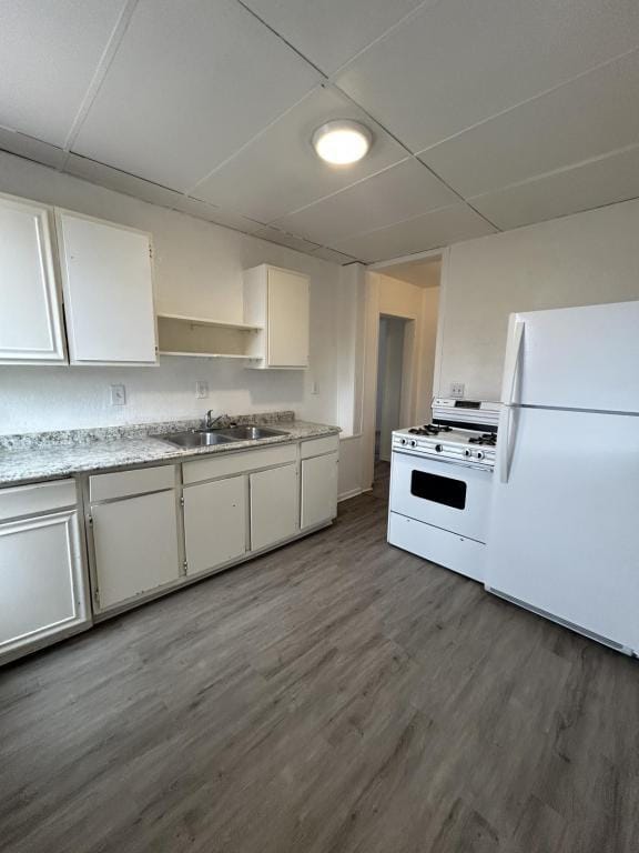 Foto del edificio - 129 W 2nd St