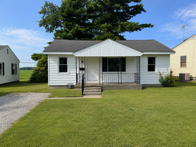 Photo - 274 Victory Dr House