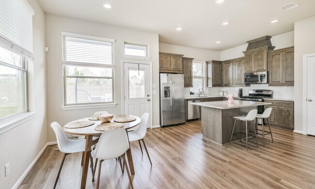 Foto del edificio - 19810 McCartney Rose Ct