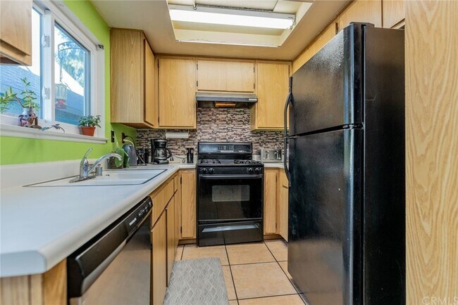 Foto del edificio - 14515 Woodland Dr