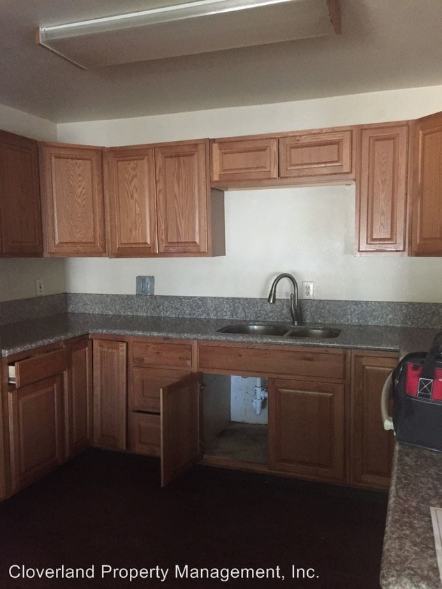 Building Photo - 3 br, 1 bath House - 1534 Inyo Ave.