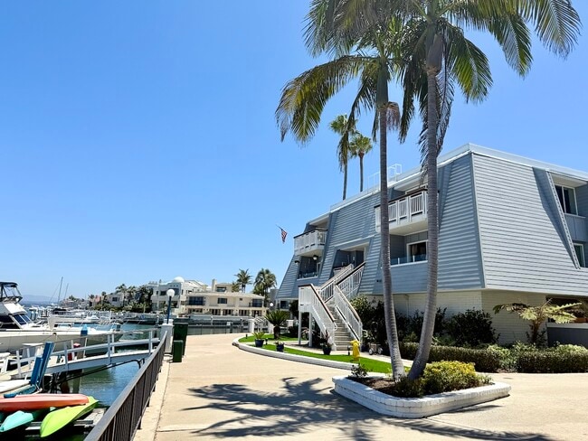 Building Photo - 74 Montego Ct