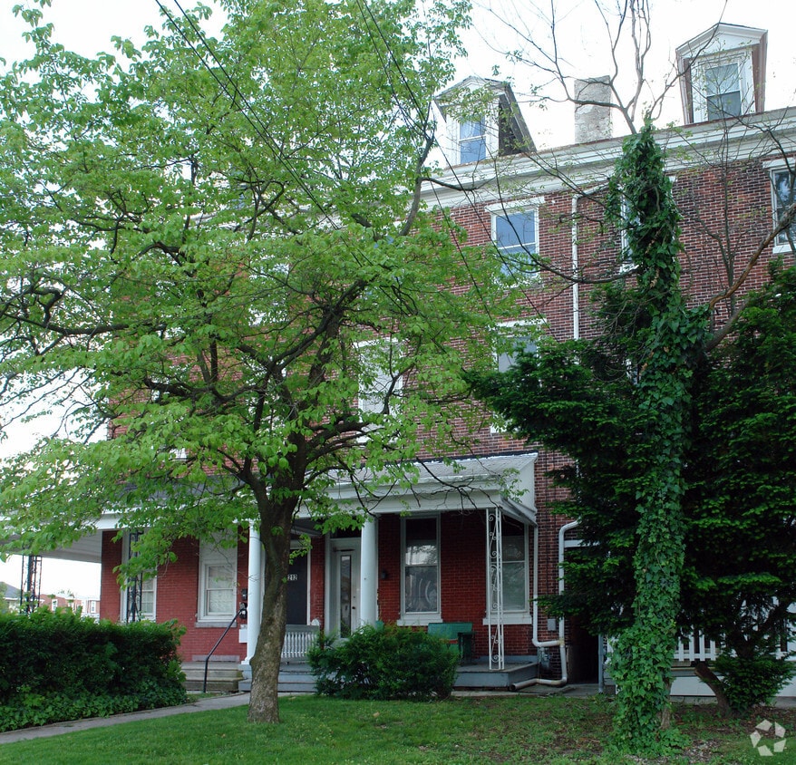 Foto principal - 1210 Dekalb St