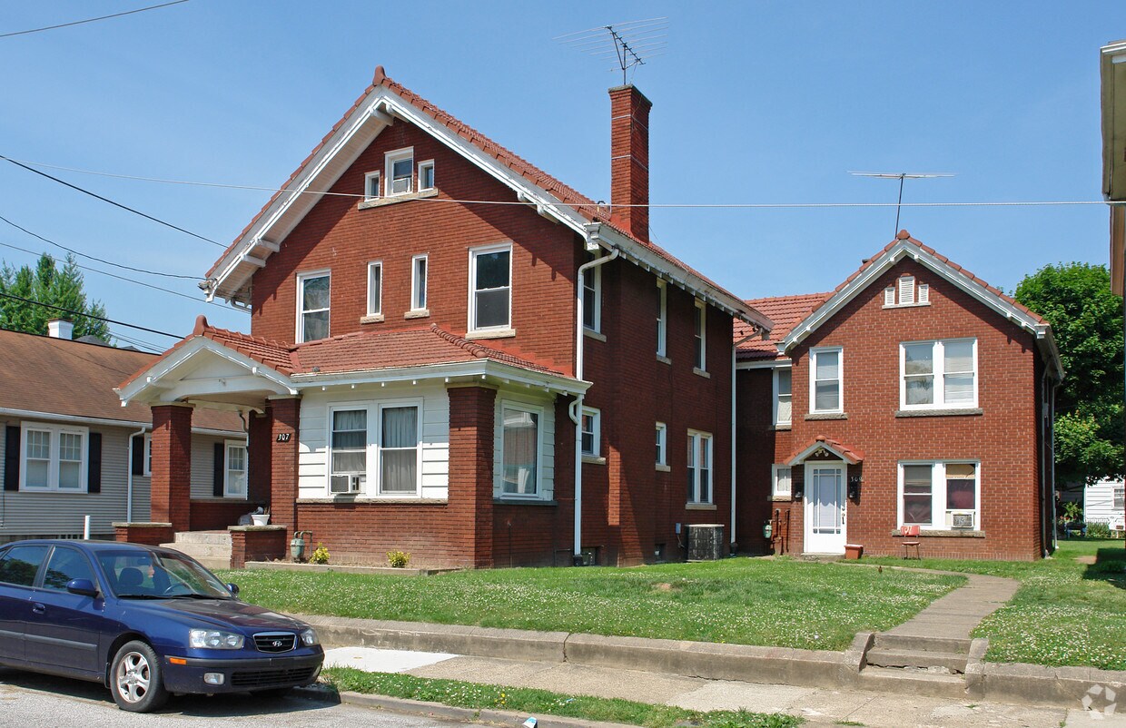 Primary Photo - 307 Elm St