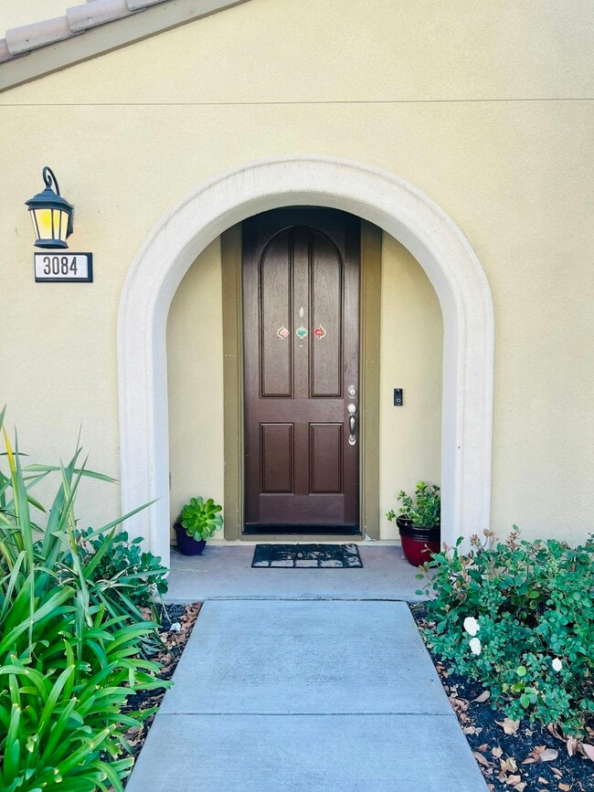 Photo - 3084 Vittoria Loop House