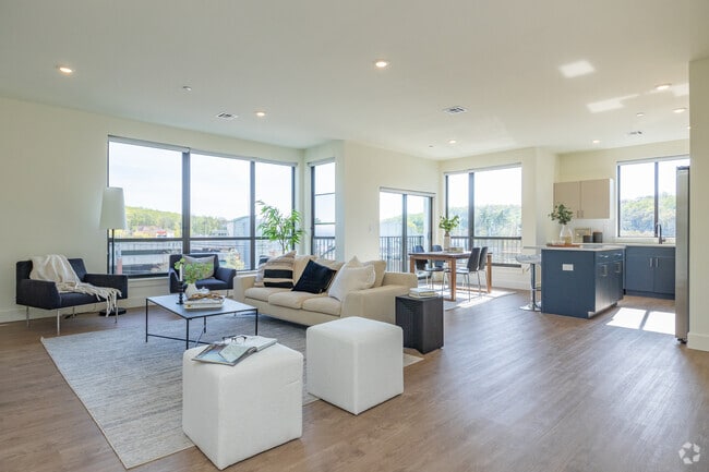 Interior Photo - The West Luxury Residence Interior Photo - The West Luxury Residence