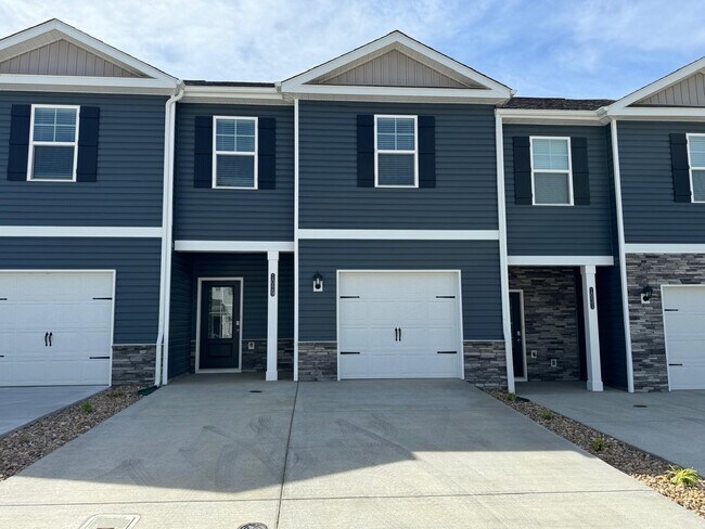 Foto del edificio - 1029 Saylors Pl