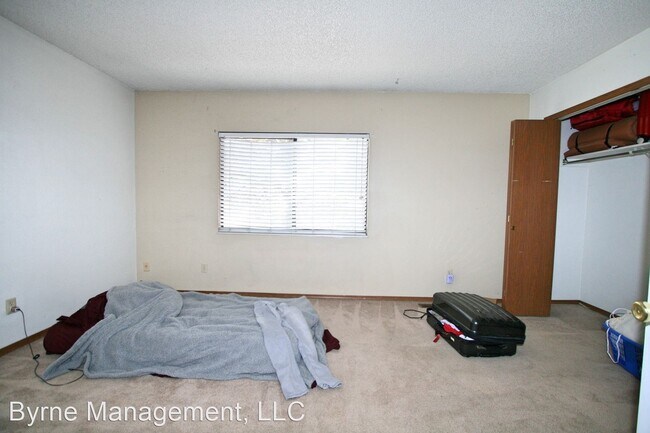 Building Photo - 2 br, 1.5 bath House - 3726 Oro Blanco Drive