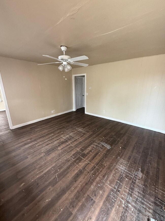 Foto del edificio - 1501 E 17th St