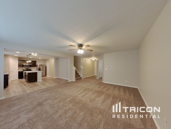 Foto del edificio - 718 Jefferson Park Dr