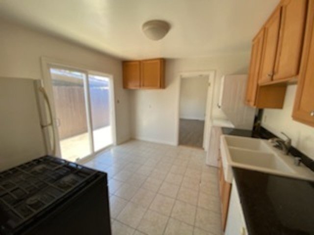 Foto del edificio - 3322-24 Clairemont Mesa Blvd