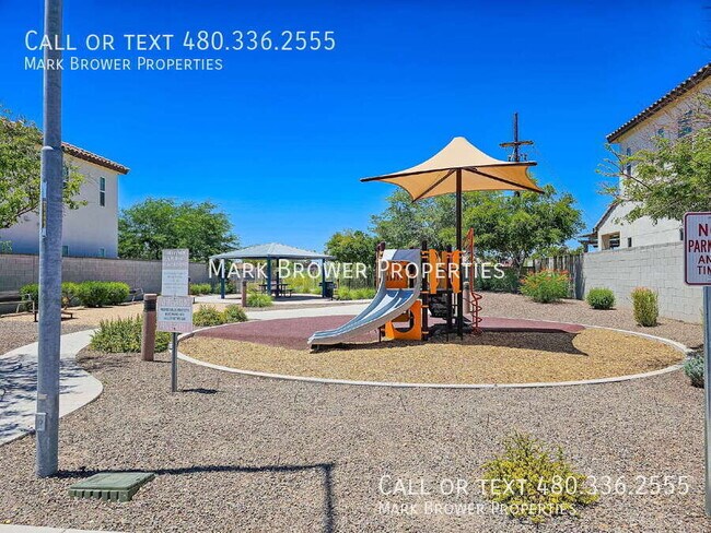 Foto del edificio - 7358 W Phelps Rd