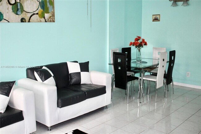 Foto del edificio - 210 172nd St