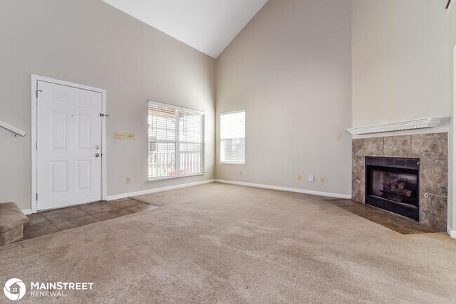 Building Photo - 1051 Mosswood Cir, Franklin, IN 46131