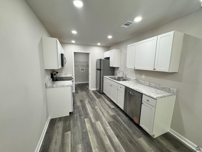 Foto del edificio - 507 Young Ave