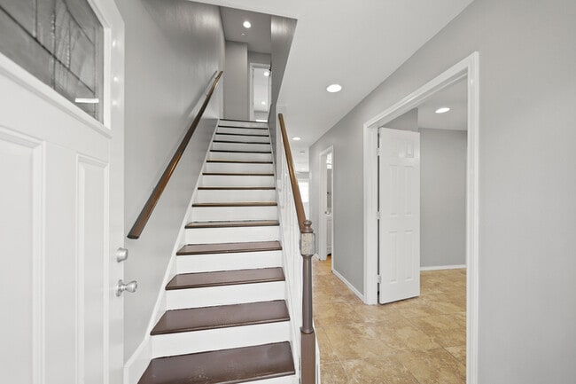 Photo - 13447 Castilian Dr House