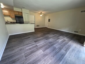Interior Photo - Summit Crest