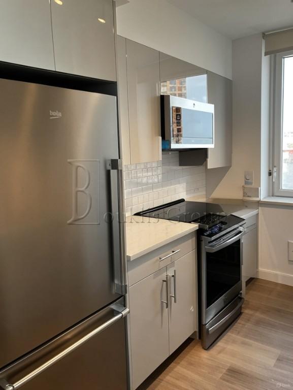 Foto del edificio - 3 bedroom in LONG ISLAND CITY NY 11101