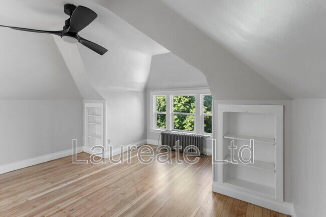 Foto del edificio - 1432 N Gaylord St