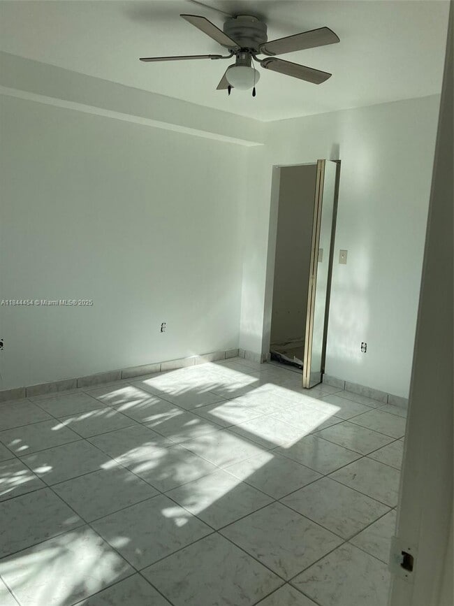 Building Photo - 11750 SW 18th St