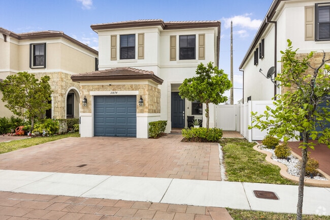 Building Photo - 10874 W 35th Way