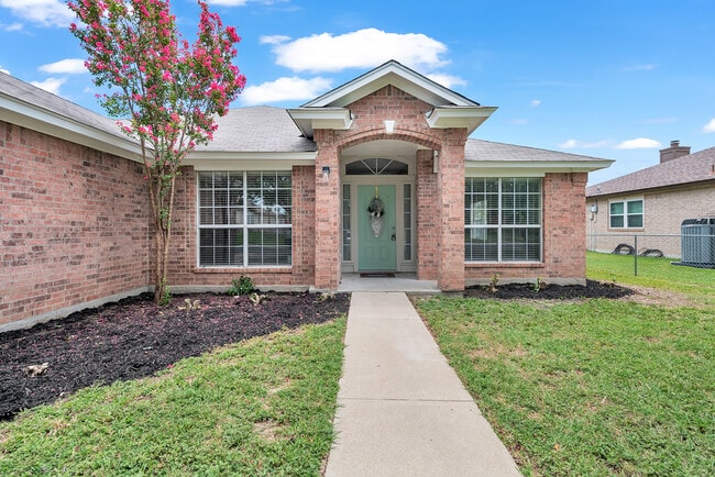 Building Photo - 5421 Teal Dr